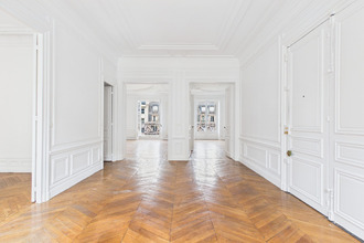 location appartement paris 75008