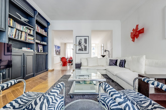 location appartement paris 75008