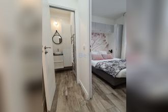 Ma-Cabane - Location Appartement PARIS 8, 40 m²