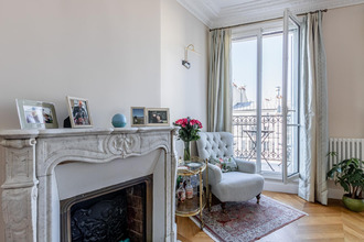location appartement paris-8 75008