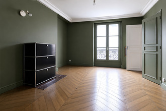 location appartement paris-9 75009