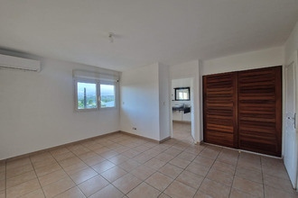 location appartement petit-bg 97170