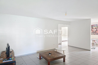 location appartement petit-bg 97170