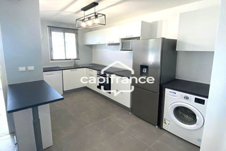 location appartement petit-bg 97170