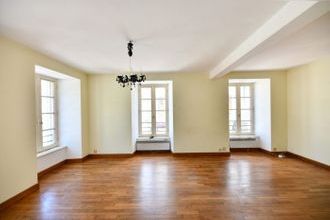 location appartement pleaux 15700