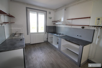 location appartement pons 17800