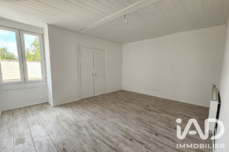 location appartement pons 17800