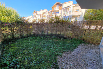 location appartement port 01460