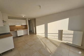 location appartement pusignan 69330