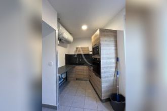 Ma-Cabane - Location Appartement PUY-L'EVEQUE, 57 m²