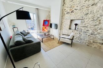 Ma-Cabane - Location Appartement QUAIS, 64 m²