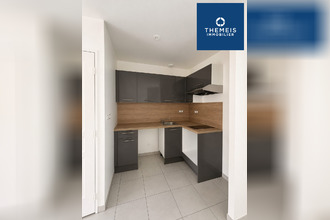 Ma-Cabane - Location Appartement RAMBOUILLET, 55 m²