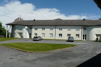 location appartement requista 12170