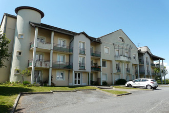 location appartement requista 12170