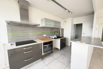 location appartement reze 44400