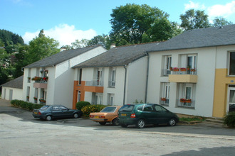 location appartement rieupeyroux 12240