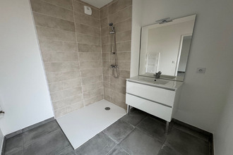 Ma-Cabane - Location Appartement RILLIEUX-LA-PAPE, 114 m²