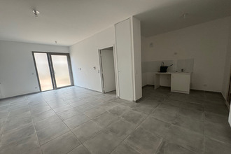 Ma-Cabane - Location Appartement RILLIEUX-LA-PAPE, 66 m²