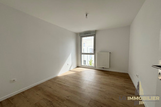 location appartement rivery 80136