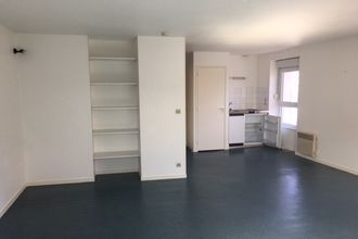 Ma-Cabane - Location Appartement ROANNE, 35 m²