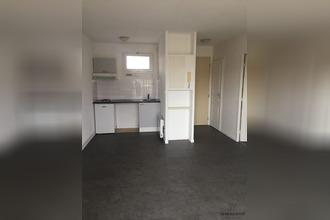 Ma-Cabane - Location Appartement Roquettes, 36 m²