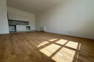 Ma-Cabane - Location Appartement ROUBAIX, 57 m²