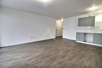 Ma-Cabane - Location Appartement ROUEN, 79 m²