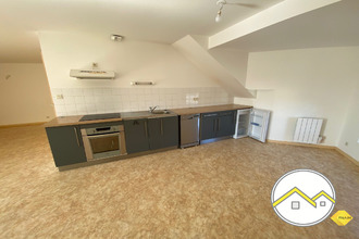 Ma-Cabane - Location Appartement Saint-Aubin-des-Châteaux, 76 m²