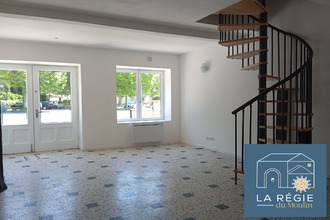 Ma-Cabane - Location Appartement SAINT-BENOIT, 75 m²