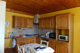 Ma-Cabane - Location Appartement Saint-Bonnet-Tronçais, 39 m²