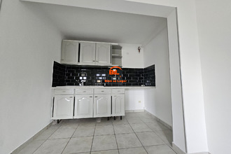 Ma-Cabane - Location Appartement Saint-Chély-d'Apcher, 34 m²