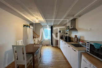 Ma-Cabane - Location Appartement SAINT-CLEMENT-DE-LA-PLACE, 40 m²