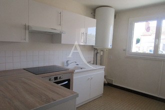 Ma-Cabane - Location Appartement SAINT-CYR-EN-VAL, 56 m²