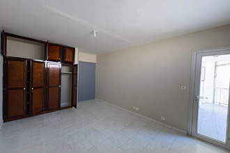 Ma-Cabane - Location Appartement SAINT-DENIS, 45 m²