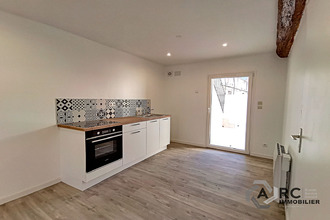 Ma-Cabane - Location Appartement SAINT-DENIS-DE-L'HOTEL, 40 m²