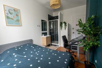 Ma-Cabane - Location Appartement SAINT-ETIENNE, 221 m²