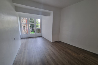 Ma-Cabane - Location Appartement SAINT-GENIEZ-D'OLT, 40 m²