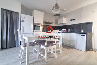 Ma-Cabane - Location Appartement Saint-Laurent-des-Arbres, 49 m²