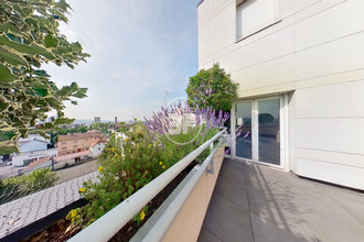 Ma-Cabane - Location Appartement Saint-Louis, 199 m²