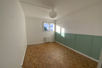 Ma-Cabane - Location Appartement Saint-Marcel, 74 m²