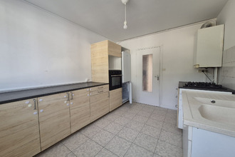 Ma-Cabane - Location Appartement Saint-Martin-d'Hères, 66 m²
