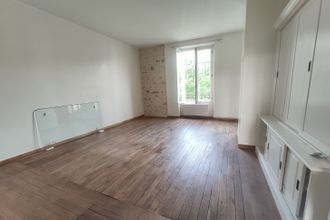 Ma-Cabane - Location Appartement SAINT-MAUR-DES-FOSSES, 60 m²