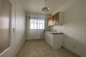 Ma-Cabane - Location Appartement SAINT-MAUR-DES-FOSSES, 82 m²