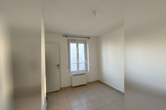 Ma-Cabane - Location Appartement SAINT-MAUR-DES-FOSSES, 42 m²