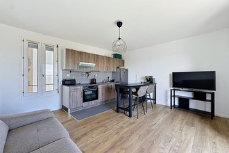 Ma-Cabane - Location Appartement SAINT-MAUR-DES-FOSSES, 50 m²