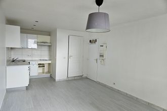 Ma-Cabane - Location Appartement SAINT-NOM-LA-BRETECHE, 19 m²
