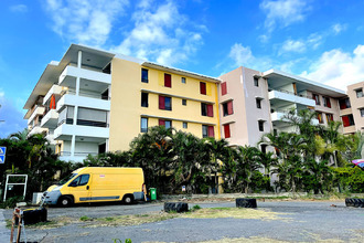 Ma-Cabane - Location Appartement SAINT-PIERRE, 93 m²