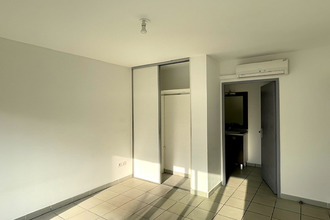 Ma-Cabane - Location Appartement SAINT-PIERRE, 93 m²