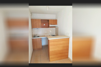Ma-Cabane - Location Appartement Saint-Quentin-de-Baron, 34 m²