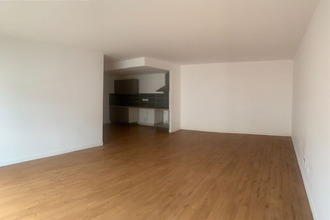 Ma-Cabane - Location Appartement SAINT-THIBAULT-DES-VIGNES, 69 m²